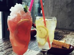 西柚汽水&柠檬汽水-漫咖啡MAANCOFFEE(清江路店)
