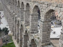 -塞哥维亚输水道