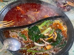 -鸿姐老火锅(疁城新天地店)