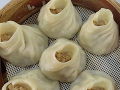 蟹黄小笼包-常州糕团店(北大街新世纪商城店)