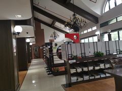 -杨浦区图书馆(长海路街道分馆)