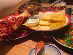 -泥糊破店小酒馆·团建聚餐(南京西路店)