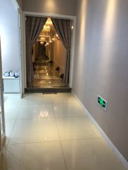 -蕾蕾美颜美容美体