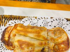 牛肉馅饼-曲氏老北京铜锅涮肉•火锅(不老街店)