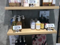 -苏宁极物(苏宁生活广场店)