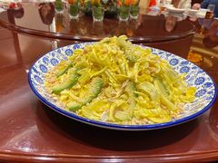 牛油果捞菊花-小榄人家酒楼(民安店)