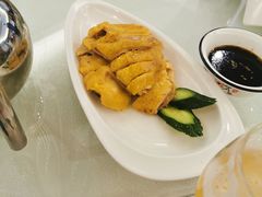 -侬佳蒸菜馆(听潮店)