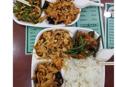 -聚德华天护国寺小吃(甜水园店)