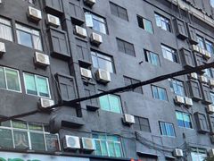 -好家园酒店(深圳坪山技术大学地铁站店)