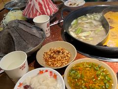 -赵美丽·重庆社区火锅·直营店(火车东站·中豪国际店)