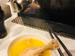 -鲜入围煮花胶鸡海鲜火锅