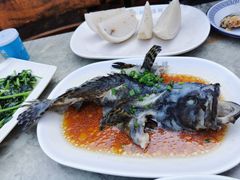 -四川小胡子海鲜(丁村万人海鲜广场店)