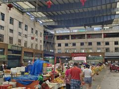 -三亚新鸿港水果一级批发市场