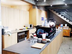-VOYAGE COFFEE 咖啡烘焙工坊店(798艺术区店)
