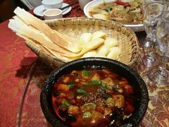 -万重锦·人文川菜馆(骡马市店)