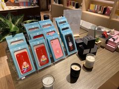 -光海书局(南京东路第一百货店)