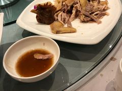 -御花园·粤菜·海鲜火锅(中山公园店)