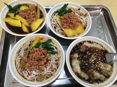 -洪记凉米线(新兴路店)
