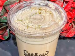 栀子花梨香拿铁-Seesaw Coffee(环贸iapm店)
