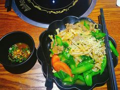 -汕品潮牛正宗潮汕火锅(华师店)