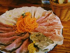 -羽深肉铺 Steak & Wine