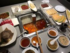 -海底捞火锅(新松江路店)