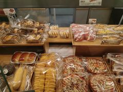 -皇冠幸福里动物奶油生日蛋糕(中山大道二中店)