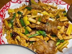 -房县土本味土鸡汤特色餐厅(沌口店)