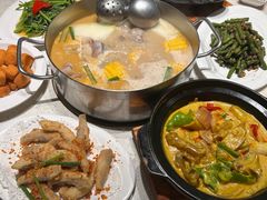 -肥仔文澳门猪骨煲(南京西路店)