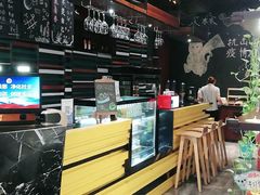 -艾豪森酒店(西安大雁塔大唐不夜城店)