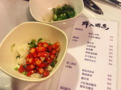 -鲜入围煮花胶鸡海鲜火锅