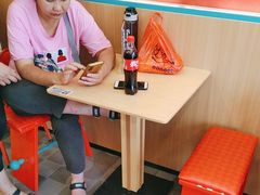 -塔斯汀中国汉堡(夏良地铁口店)