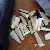 养生茄子大蒜配，连蒸带捣味儿绝配