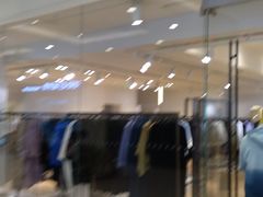 -COS(月星环球港店)