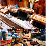 近300个餐位，结账都需要排队的热带丛林主题自助餐