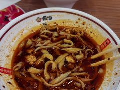 -顺溜·手工刀削面·黑金店(铜锣湾店)