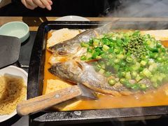 -夯鱼烤鱼·尔滨地标美食(中央商场店)