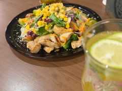 -Rabbit Cafe私房西餐甜点咖啡(栖霞路店)