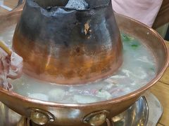 -正宗乌拉满族炭火锅(四平店)