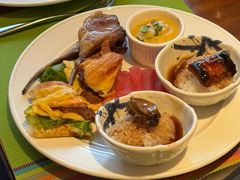 -岷山饭店-芝芝自助餐厅