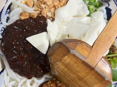 -蜗牛小馆醉乡民谣云南菜(惠新西里店)