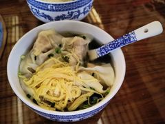 -笑来喜馄饨小笼工坊店(湖滨街店)