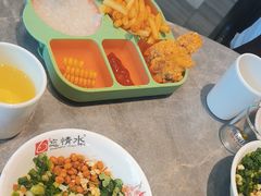 -忘情水鱼头·鲜鱼火锅(滨江中路店)