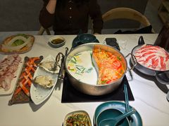 -椰子湾·海南火锅·糟粕醋·椰子鸡(正大广场店)