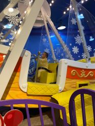 -咔叮卡丁·儿童室内赛车馆