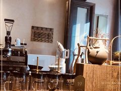 -Metal hands·铁手咖啡