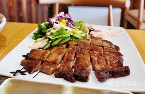 Japanese Grilled Steak with Two Dipping Sauces