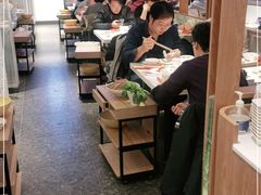 大堂-三人行骨头王火锅(长寿店)