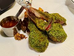 烤香草黄油脆壳羊排配芥末汁-Ponte 意大利餐厅