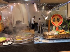 -亚龙湾希尔顿自助餐厅·海鲜·烧烤·沙滩BBQ·现场乐队